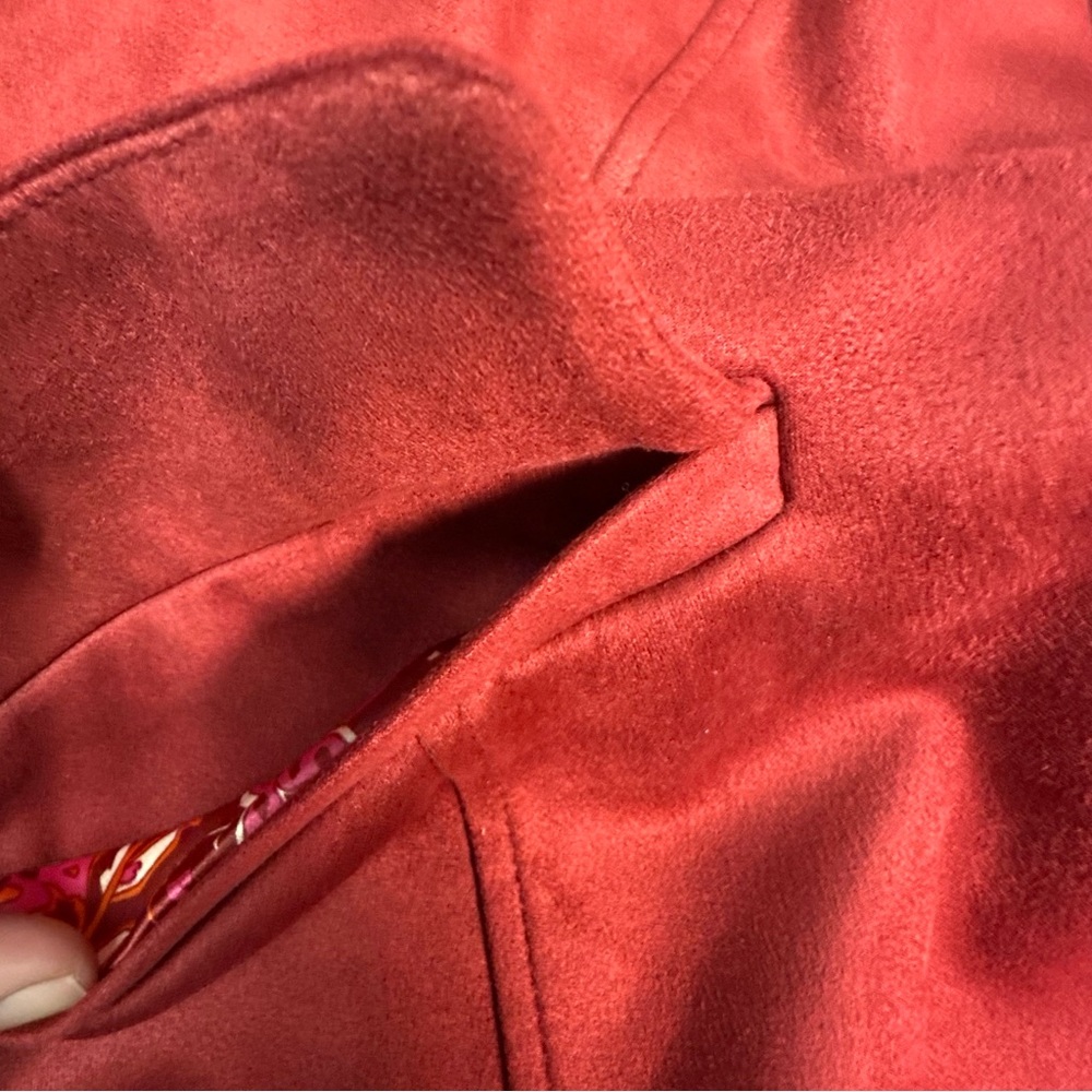 Isaac Mizrahi Vibrant Red Faux Suede Blazer - Picture 8 of 9